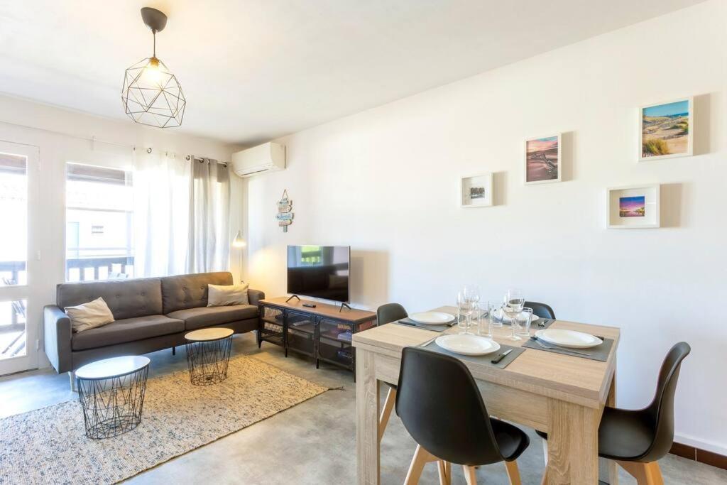 Chez Audrey - Agreable Appartement Duplex Climatise Et Convivial 勒格罗-迪鲁瓦 外观 照片
