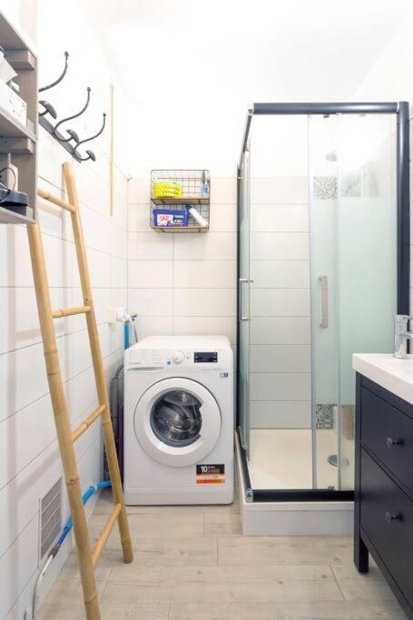 Chez Audrey - Agreable Appartement Duplex Climatise Et Convivial 勒格罗-迪鲁瓦 外观 照片
